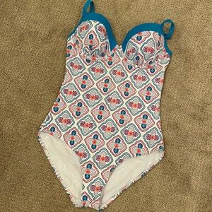 Boden NWOT Milos 34D swimsuit